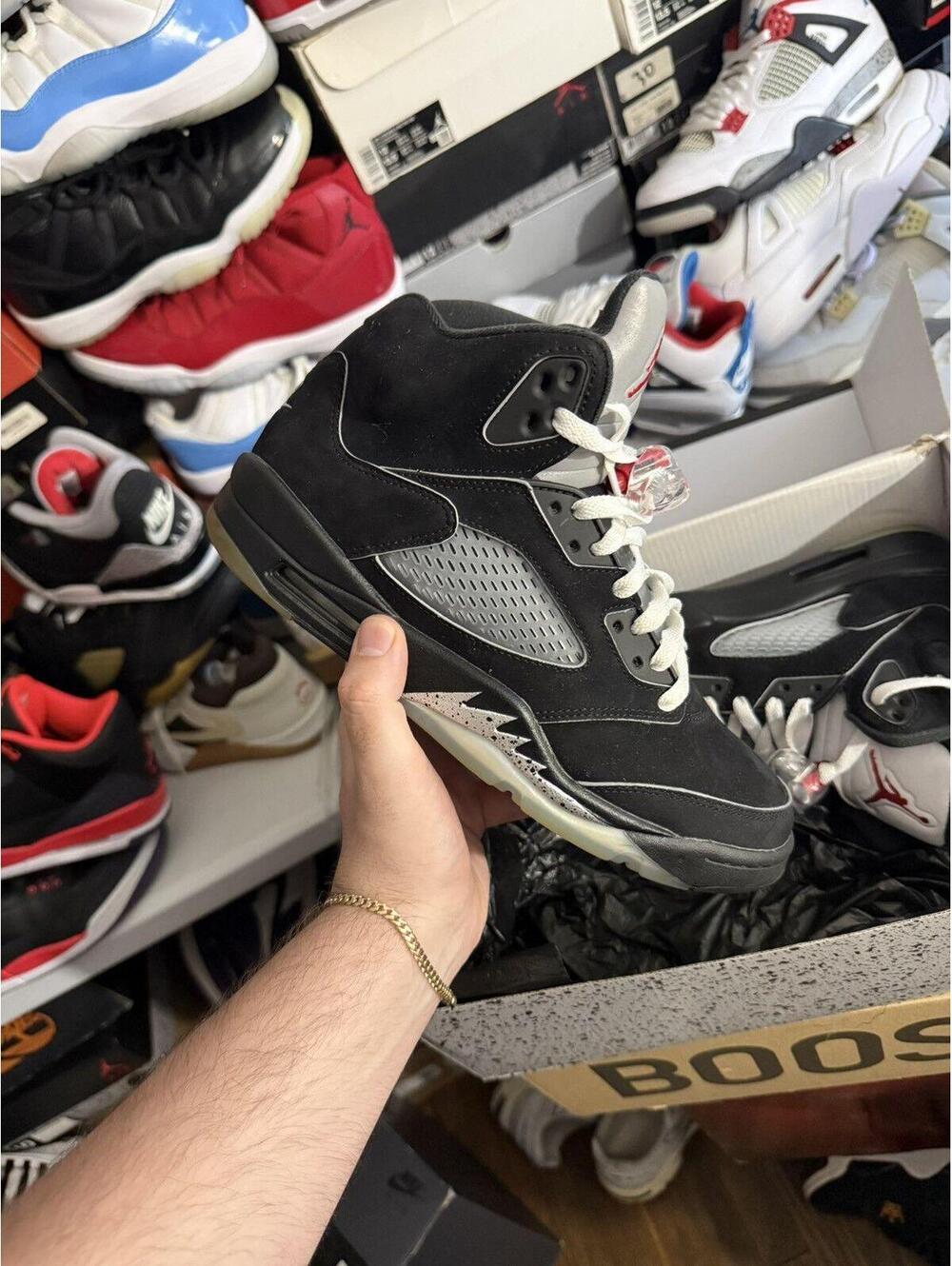 Jordan retro 5 metallic sz 8.5